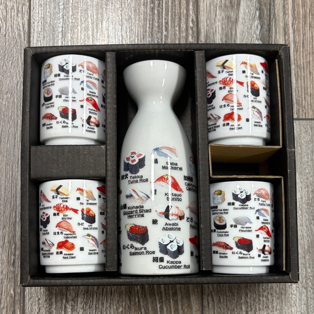 5 Piece Sushi-Themed Sake Set
